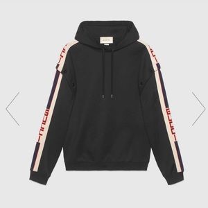 Gucci sleeveless hoody size m